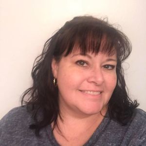 Meet your Posher, Karrie